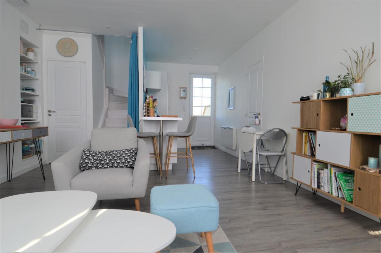 Appartement moderne avec terrasse à 500m de la mer Courseulles-sur-Mer Exterior foto
